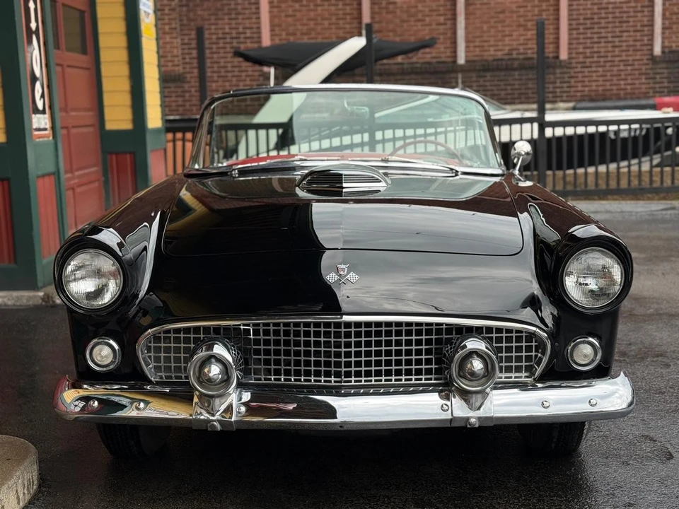 1955 Ford Thunderbird 1st Gen - Image 19 of 31