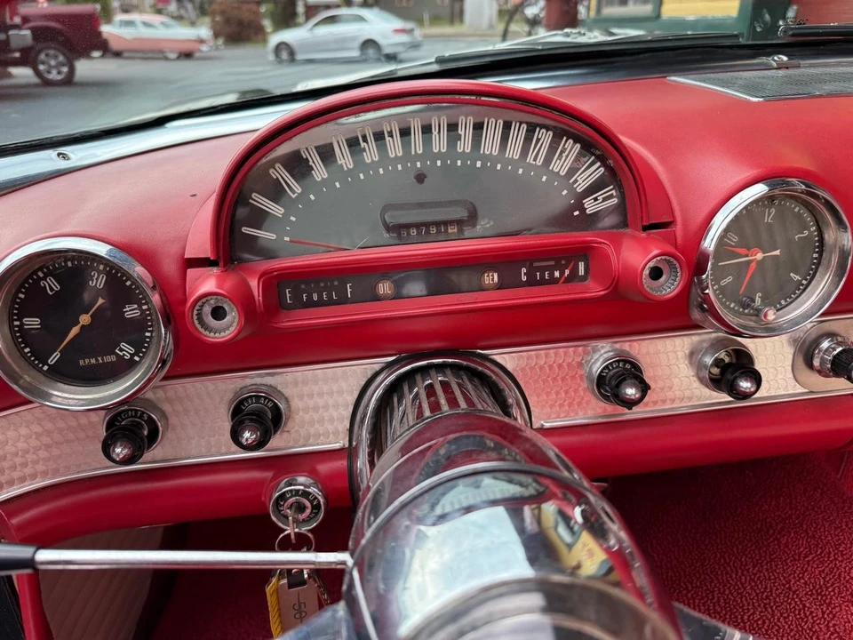 1955 Ford Thunderbird 1st Gen - Image 29 of 31