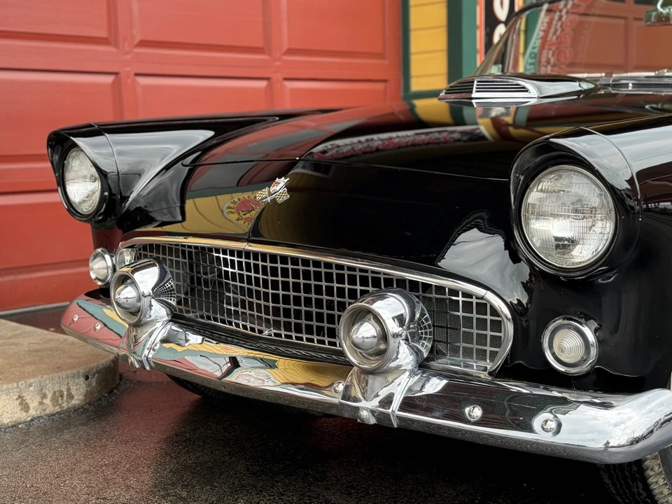 1955 Ford Thunderbird 1st Gen - Image 21 of 31