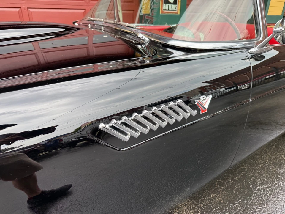 1955 Ford Thunderbird 1st Gen - Image 23 of 31
