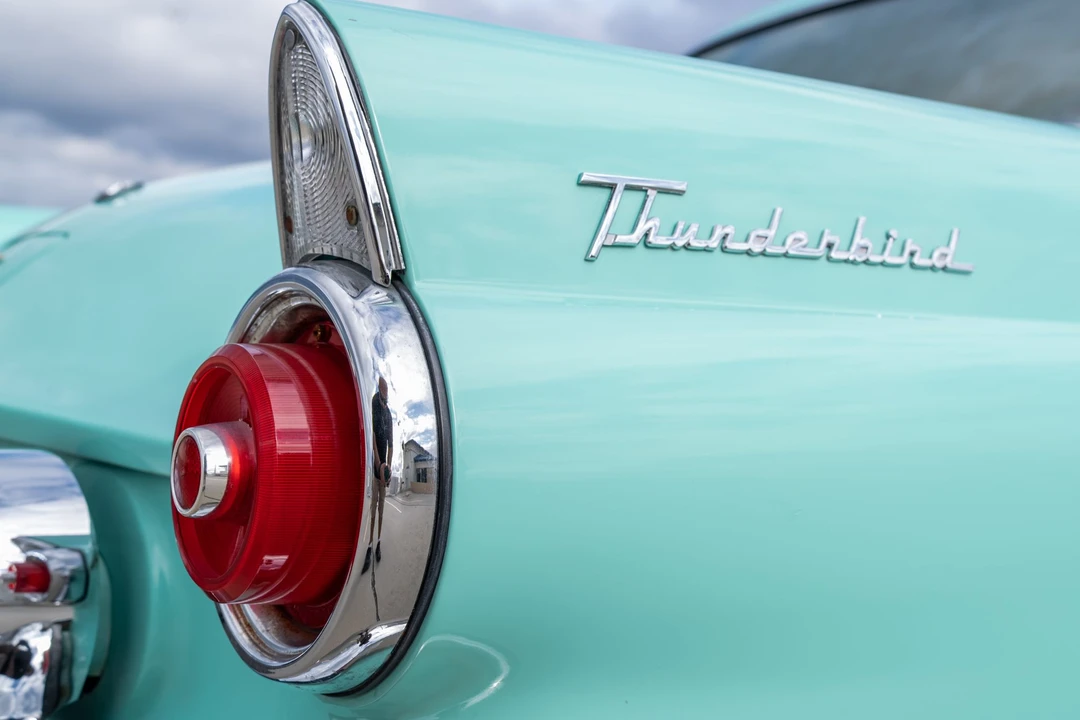 1955 Ford Thunderbird 1st Gen - Image 30 of 31