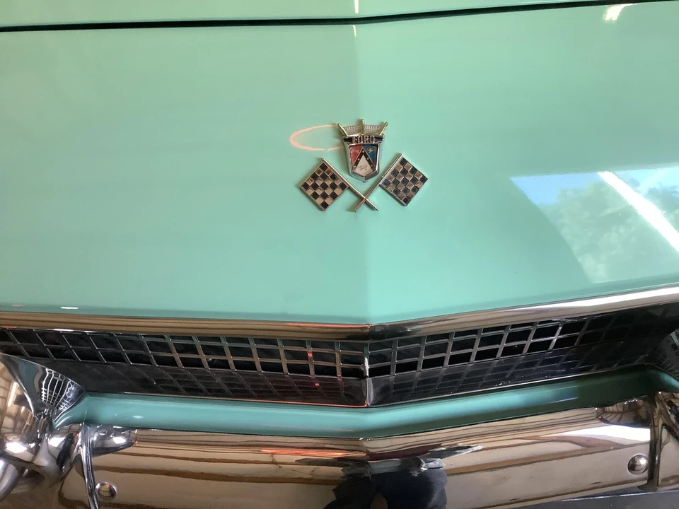 1955 Ford Thunderbird 1st Gen - Image 22 of 31