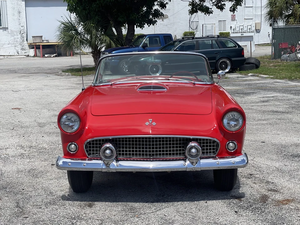 1955 Ford Thunderbird 1st Gen - Image 22 of 31