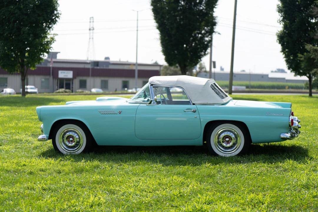 1955 Ford Thunderbird 1st Gen - Image 23 of 31