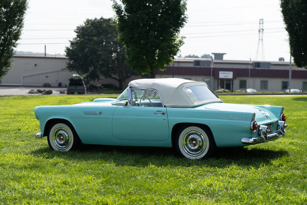 1955 Ford Thunderbird 1st Gen - Image 24 of 31