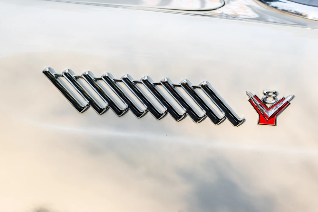1955 Ford Thunderbird 1st Gen - Image 22 of 31