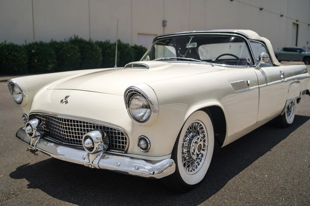 1955 Ford Thunderbird 1st Gen - Image 17 of 31