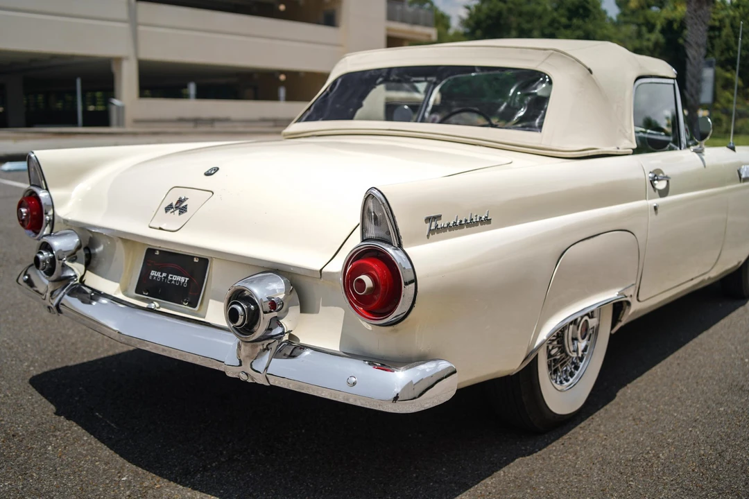 1955 Ford Thunderbird 1st Gen - Image 24 of 31