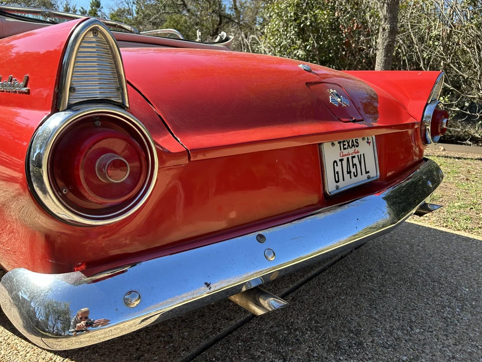 1955 Ford Thunderbird 1st Gen - Image 21 of 31