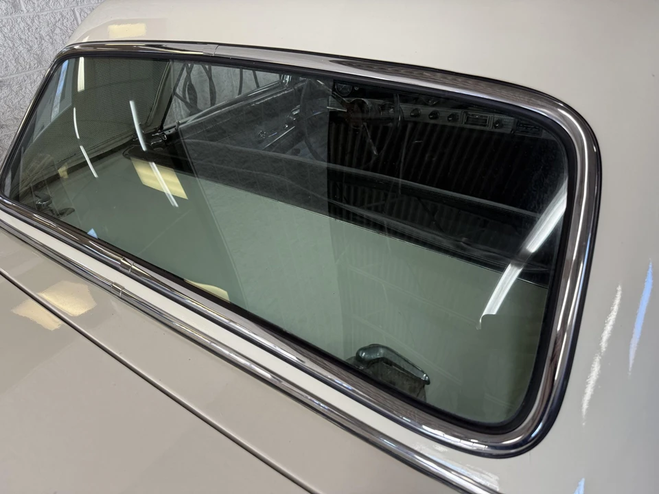 1955 Ford Thunderbird 1st Gen - Image 22 of 31