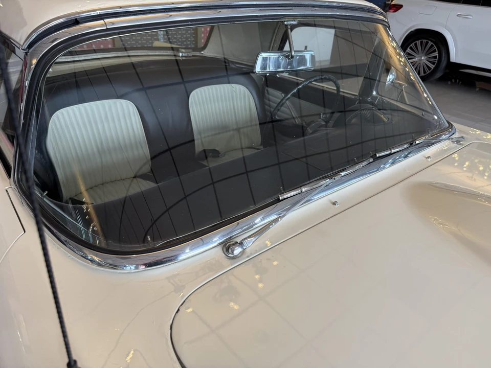 1955 Ford Thunderbird 1st Gen - Image 17 of 31