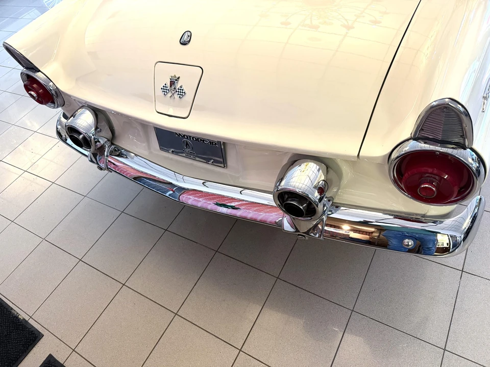 1955 Ford Thunderbird 1st Gen - Image 23 of 31