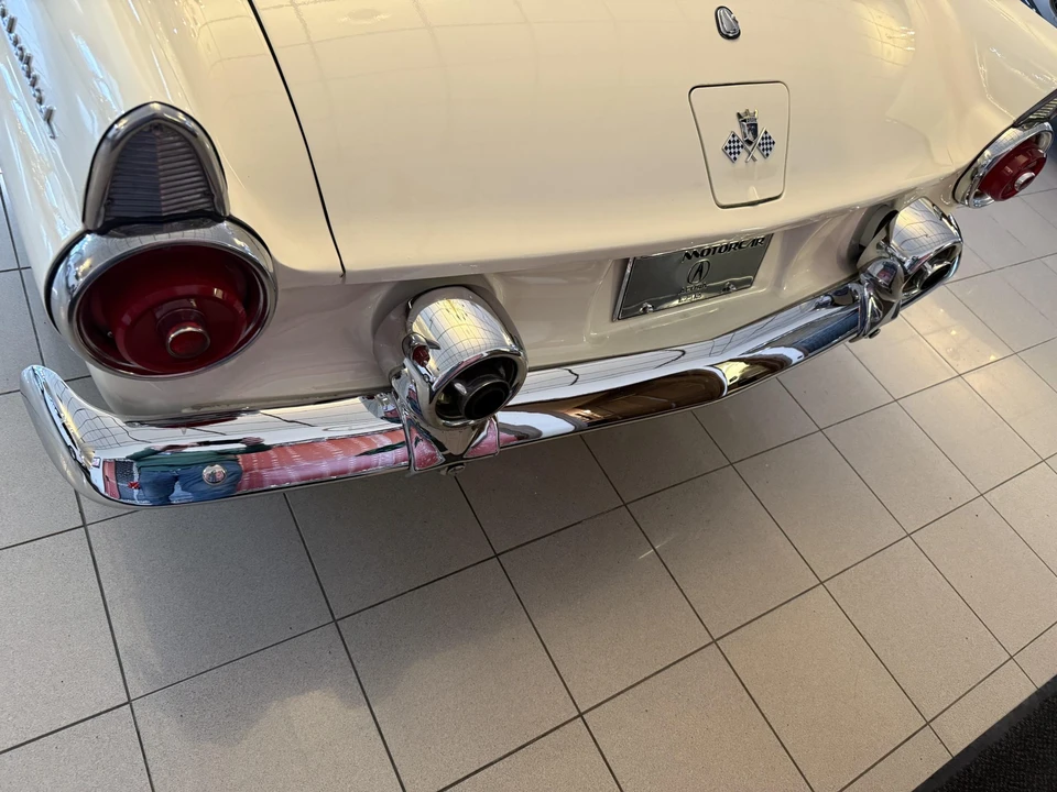 1955 Ford Thunderbird 1st Gen - Image 27 of 31