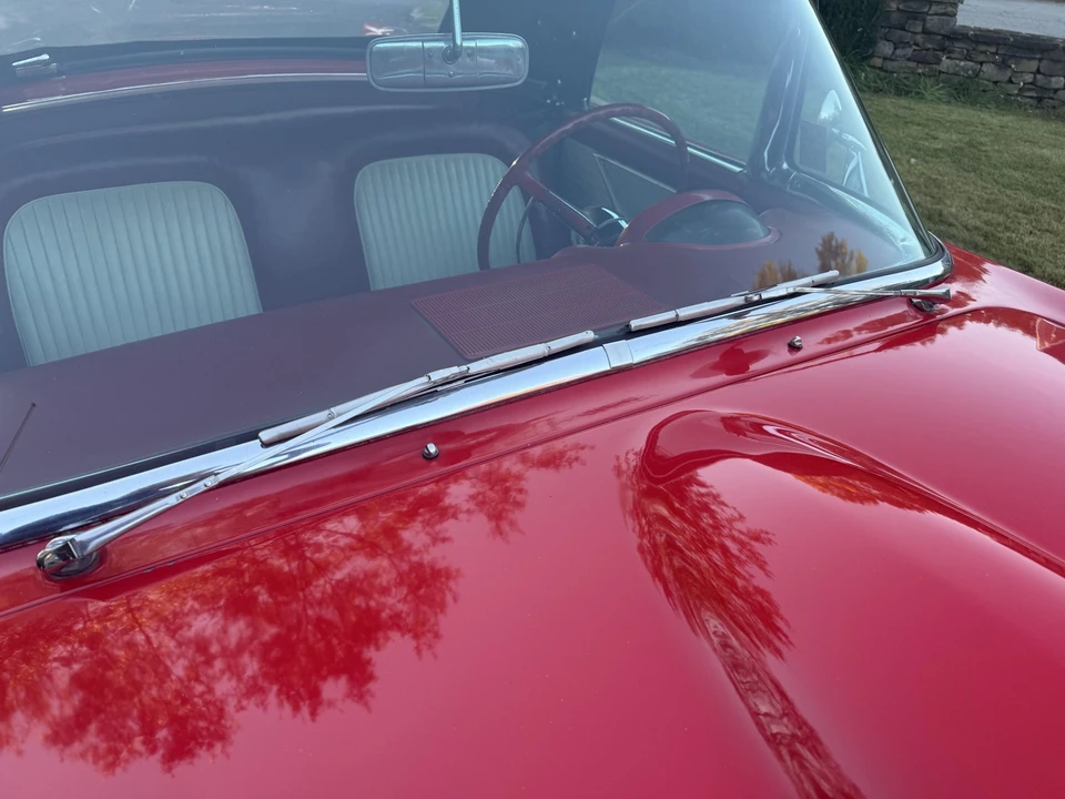 1955 Ford Thunderbird 1st Gen - Image 25 of 31