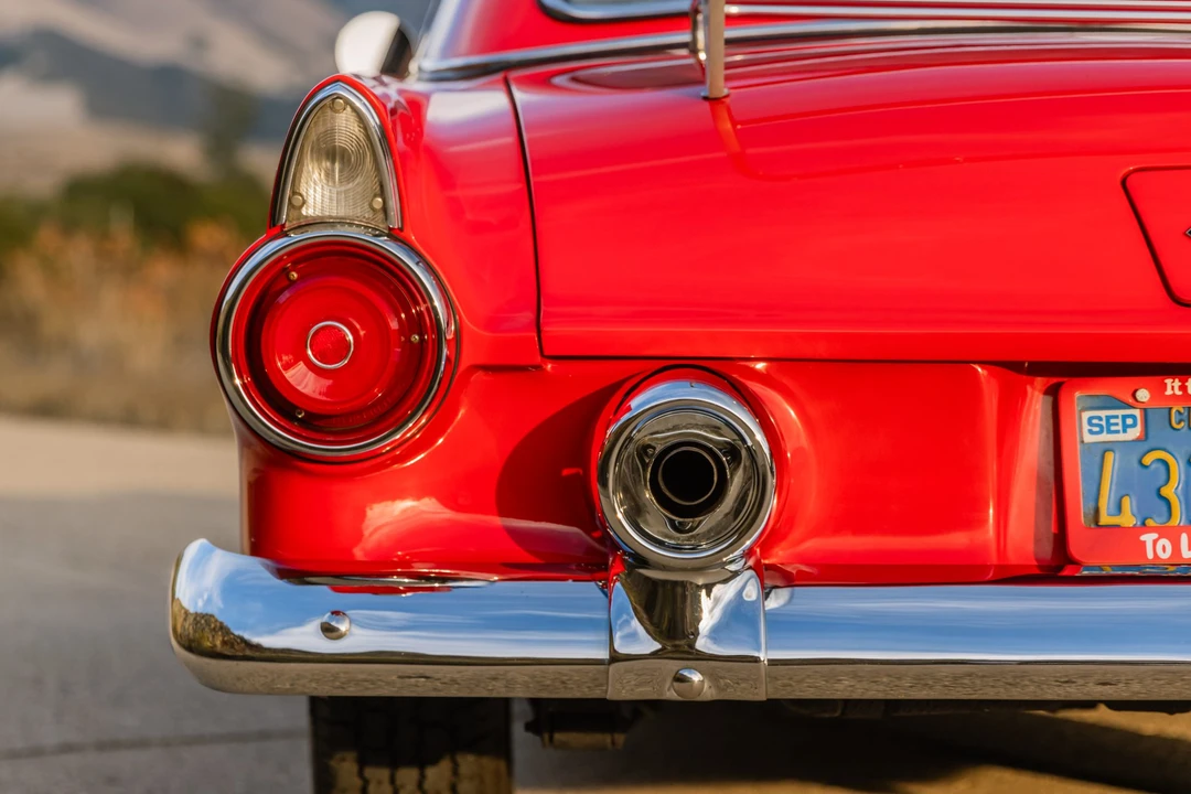 1955 Ford Thunderbird 1st Gen - Image 24 of 31