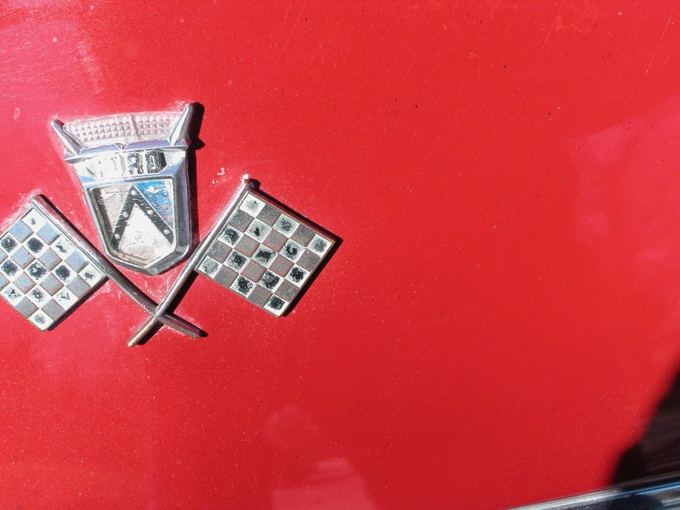 1955 Ford Thunderbird 1st Gen - Image 29 of 31