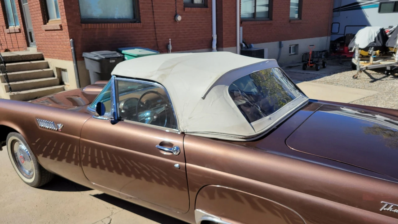 1955 Ford Thunderbird 1st Gen - Image 23 of 31