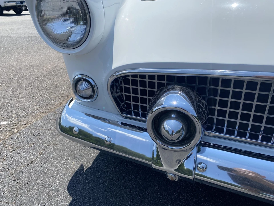 1955 Ford Thunderbird 1st Gen - Image 30 of 31