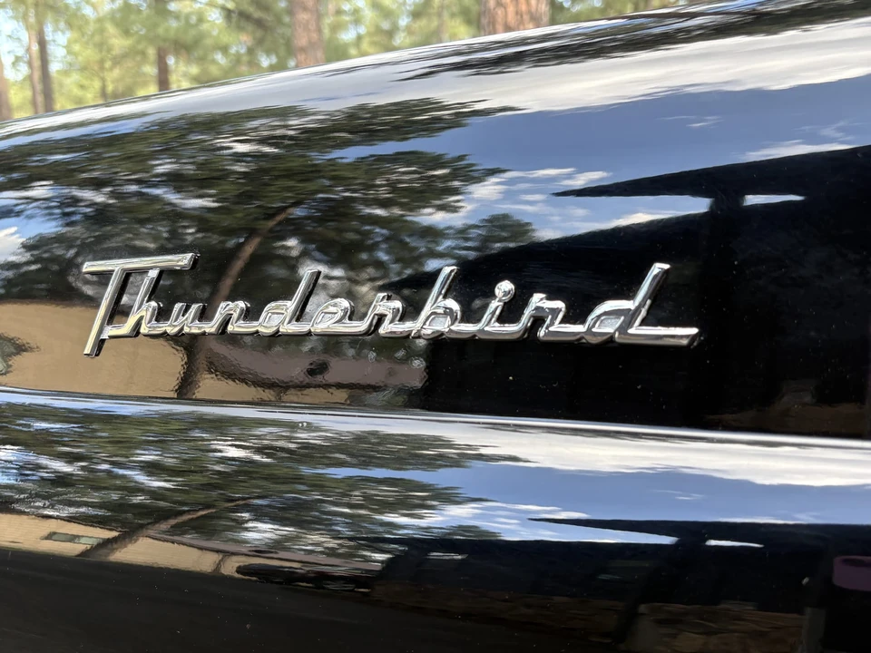 1955 Ford Thunderbird 1st Gen - Image 21 of 31