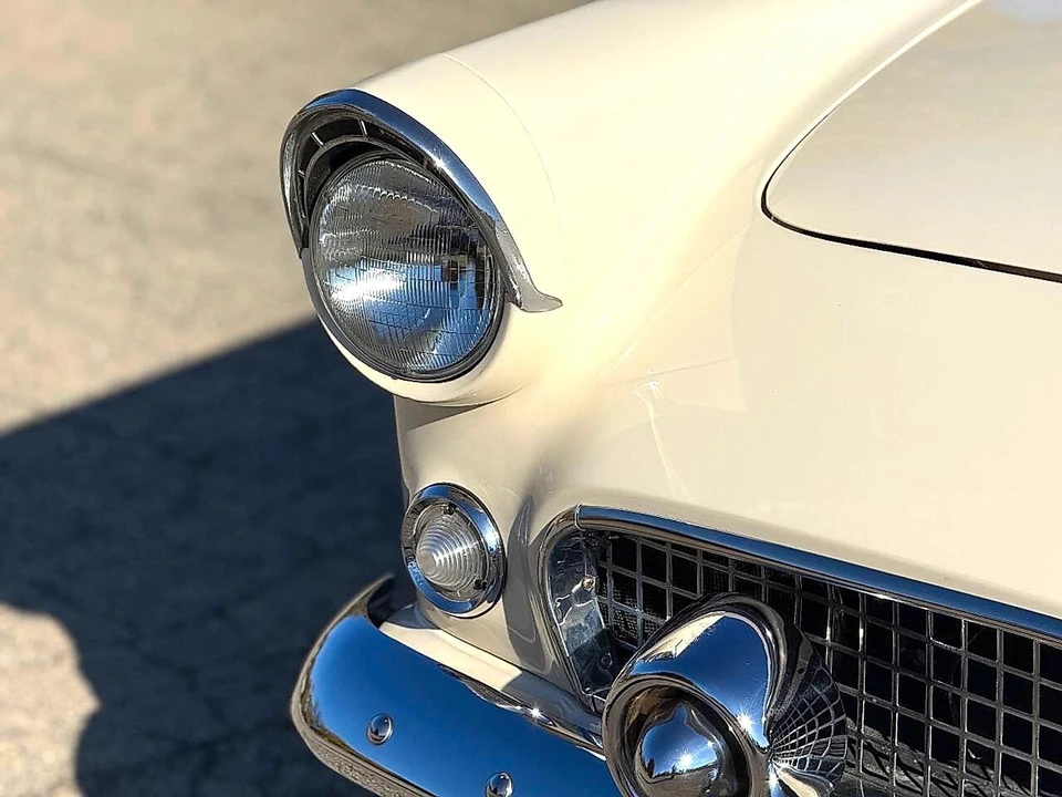 1955 Ford Thunderbird 1st Gen - Image 18 of 31