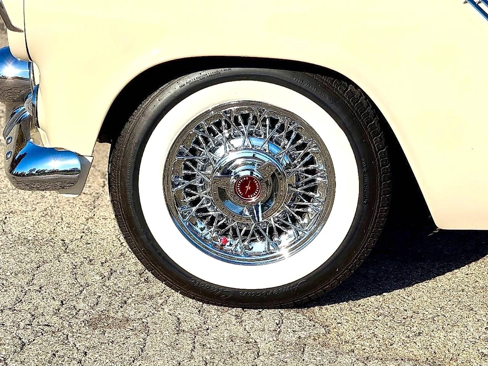 1955 Ford Thunderbird 1st Gen - Image 10 of 31