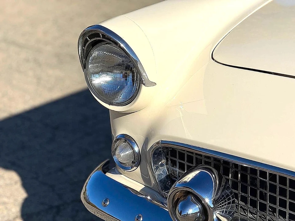 1955 Ford Thunderbird 1st Gen - Image 19 of 21