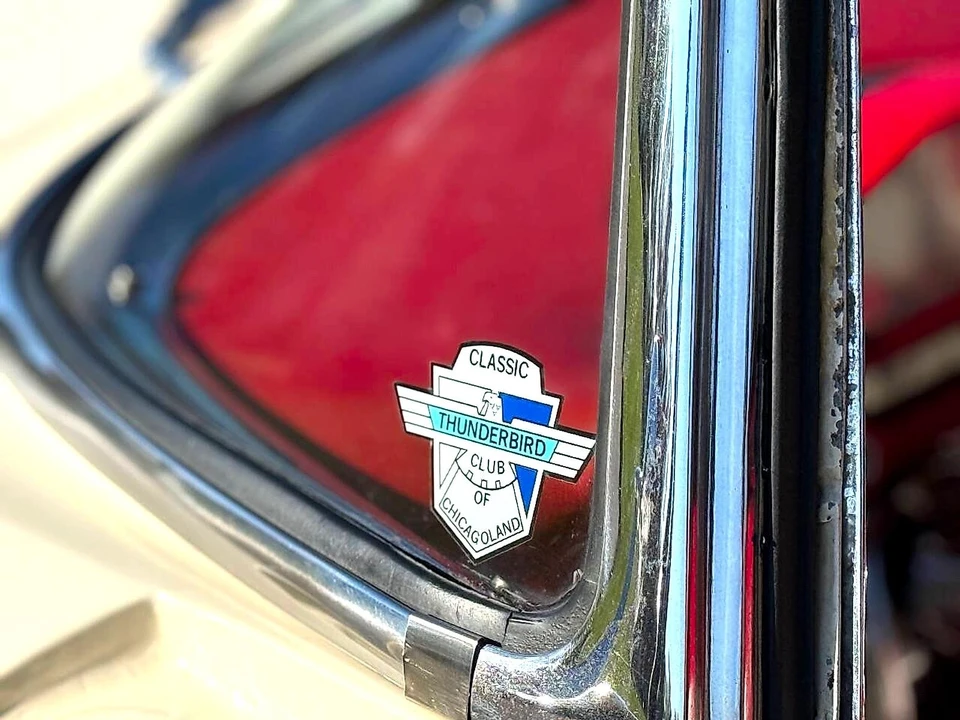 1955 Ford Thunderbird 1st Gen - Image 22 of 31