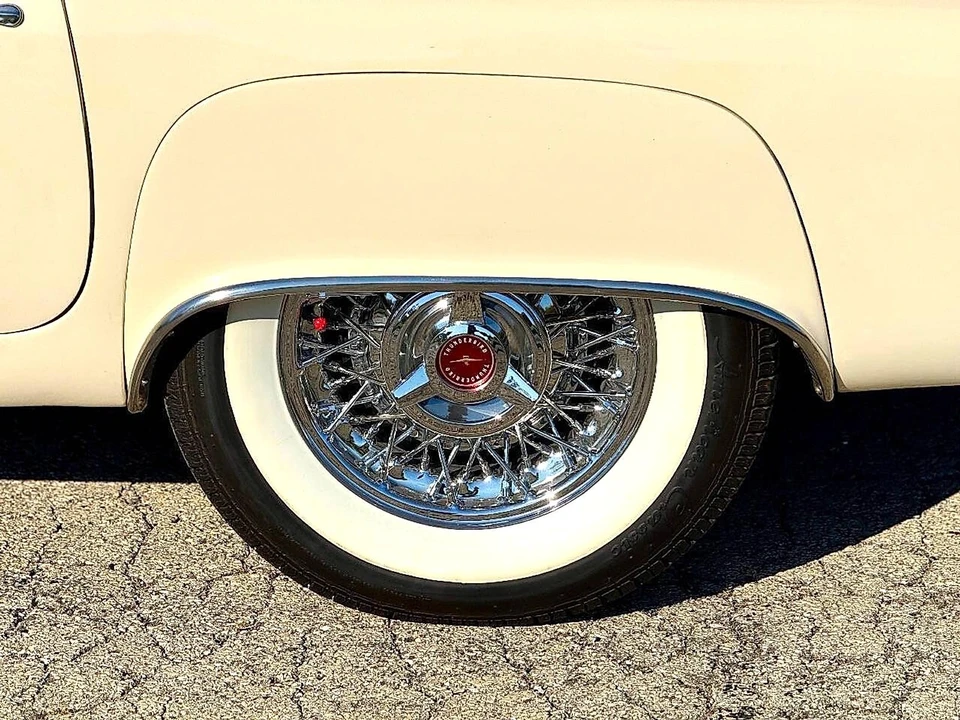 1955 Ford Thunderbird 1st Gen - Image 9 of 31