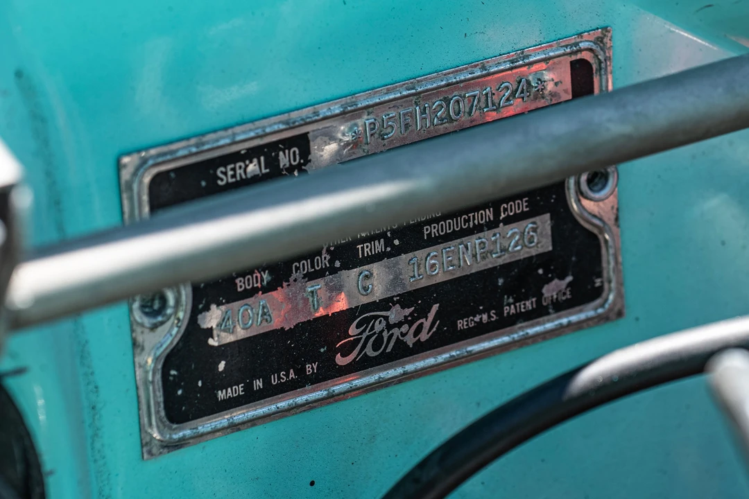 1955 Ford Thunderbird 1st Gen - Image 26 of 31
