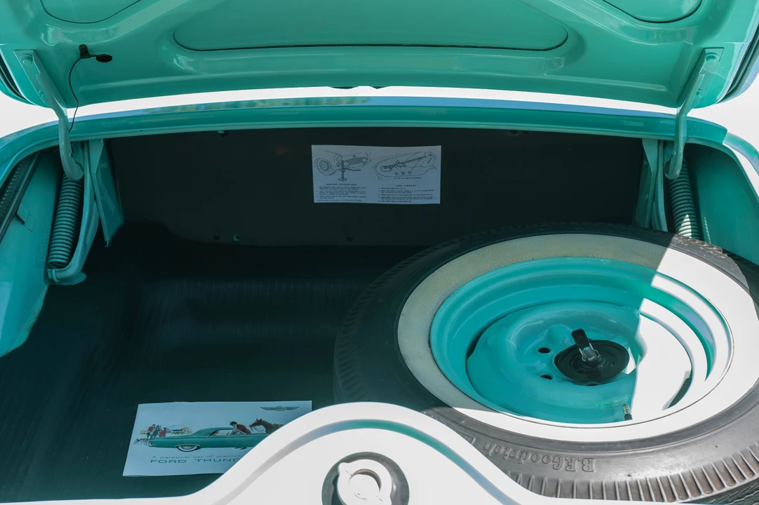 1955 Ford Thunderbird 1st Gen - Image 8 of 31