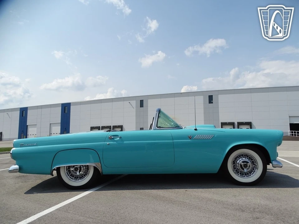 1955 Ford Thunderbird 1st Gen - Image 21 of 31