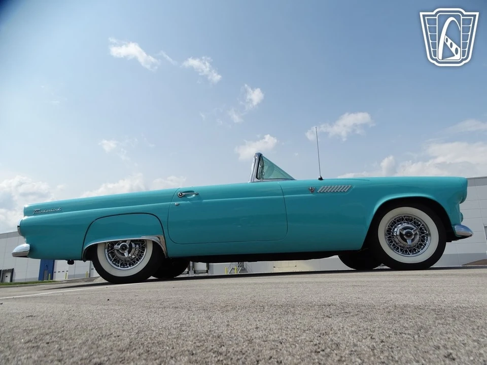 1955 Ford Thunderbird 1st Gen - Image 22 of 31