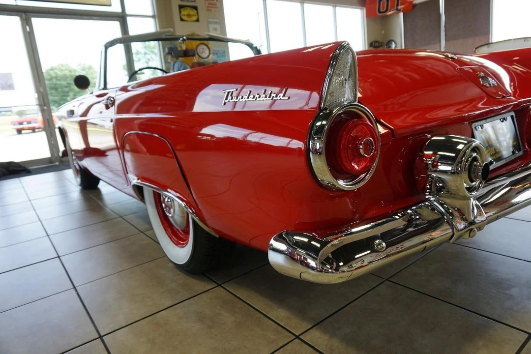 1955 Ford Thunderbird 1st Gen - Image 16 of 31