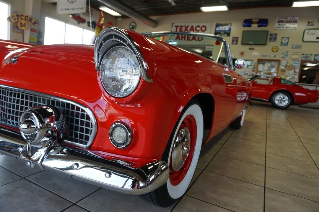 1955 Ford Thunderbird 1st Gen - Image 15 of 31