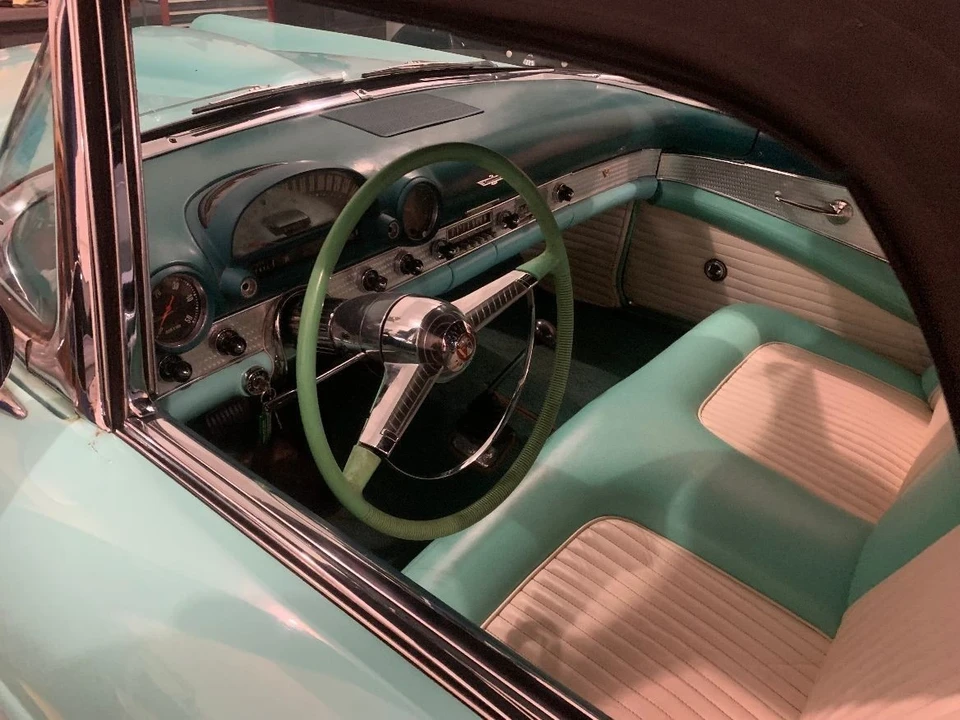 1955 Ford Thunderbird 1st Gen - Image 20 of 21