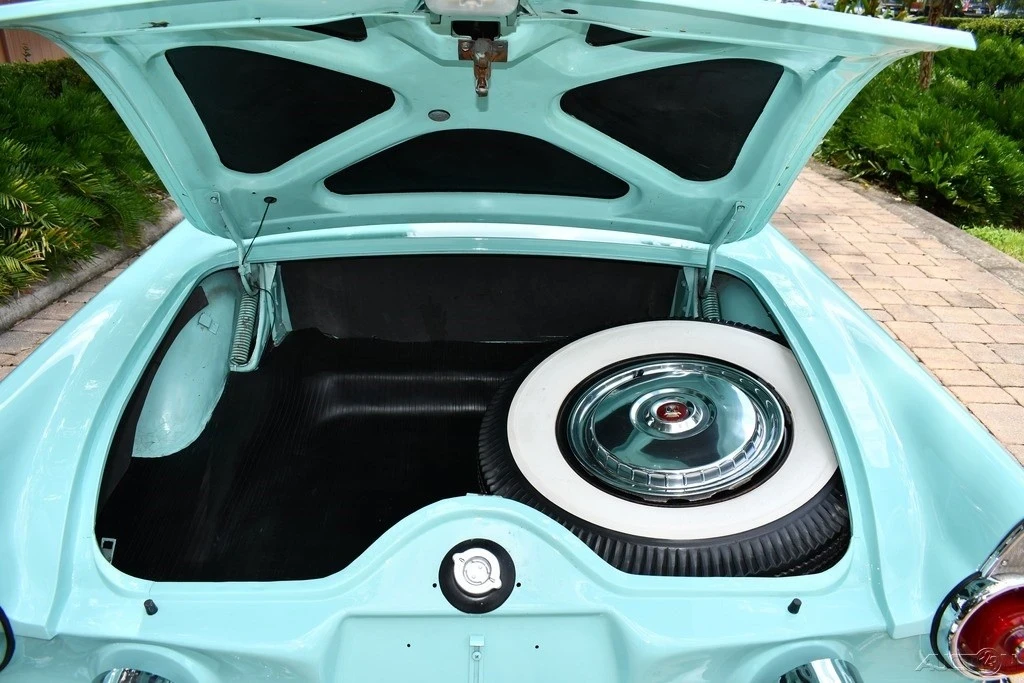 1955 Ford Thunderbird 1st Gen - Image 10 of 21