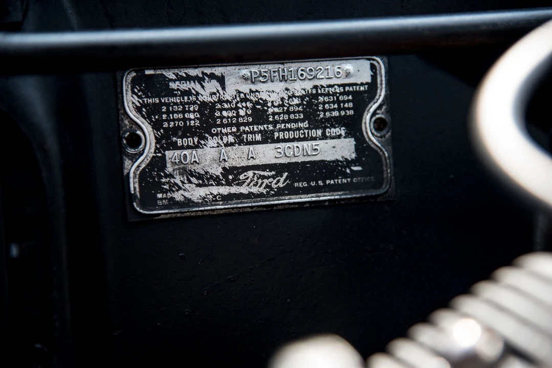 1955 Ford Thunderbird 1st Gen - Image 11 of 31