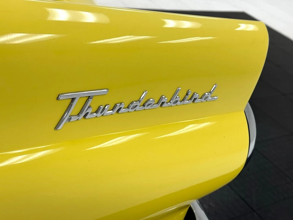 1955 Ford Thunderbird 1st Gen - Image 22 of 31