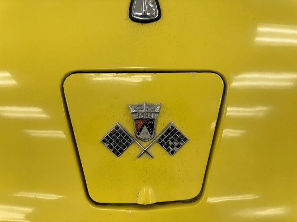 1955 Ford Thunderbird 1st Gen - Image 29 of 31