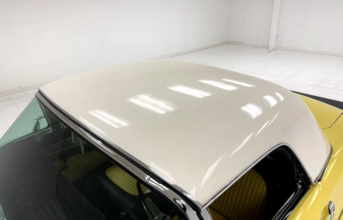 1955 Ford Thunderbird 1st Gen - Image 21 of 31