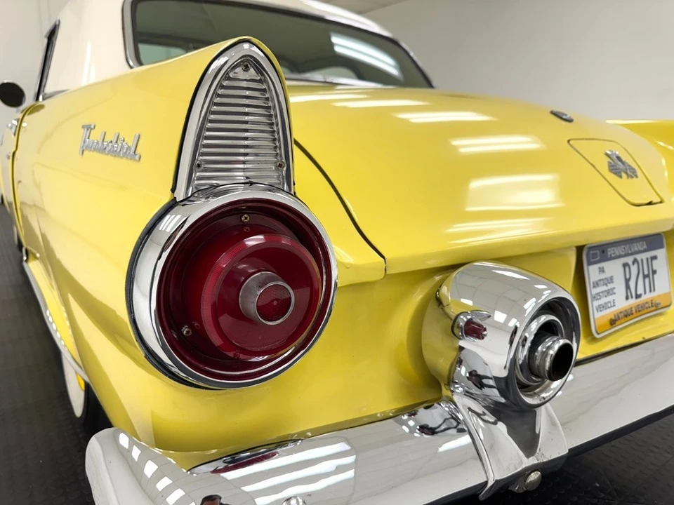 1955 Ford Thunderbird 1st Gen - Image 28 of 31