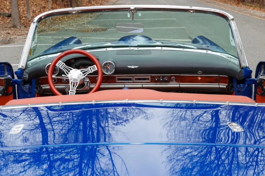 1955 Ford Thunderbird 1st Gen - Image 27 of 31