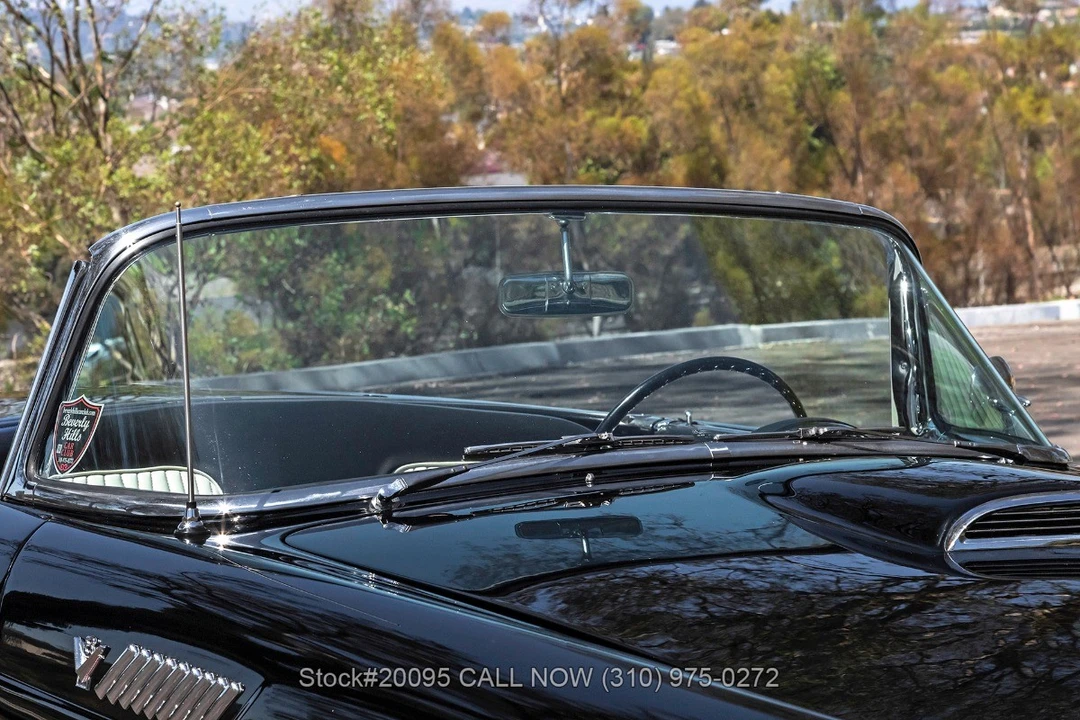 1955 Ford Thunderbird 1st Gen - Image 20 of 31