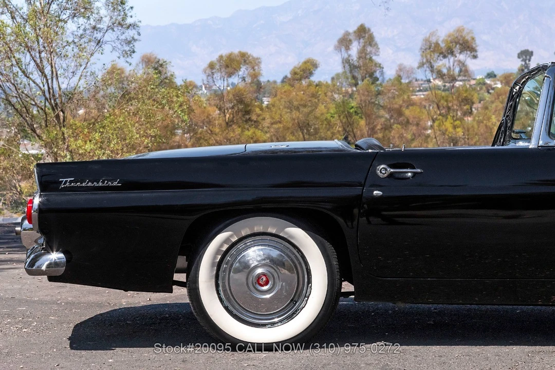 1955 Ford Thunderbird 1st Gen - Image 22 of 31