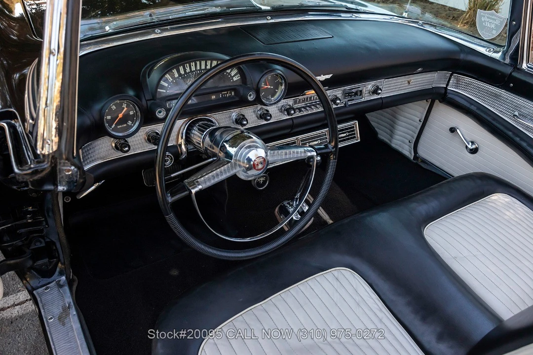 1955 Ford Thunderbird 1st Gen - Image 29 of 31