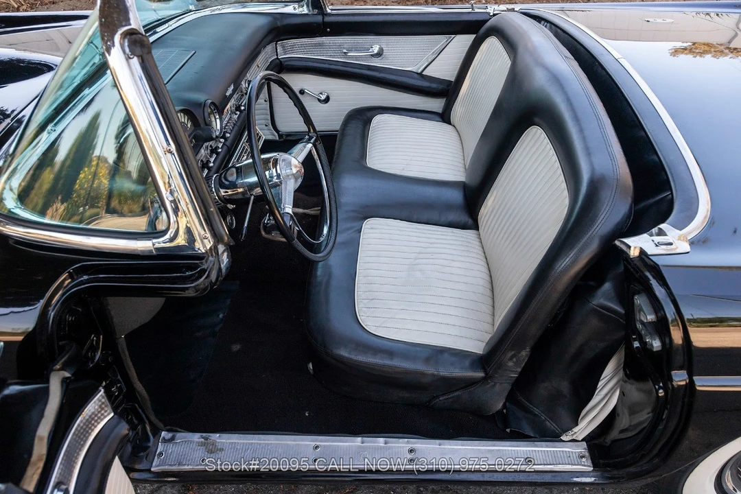 1955 Ford Thunderbird 1st Gen - Image 28 of 31