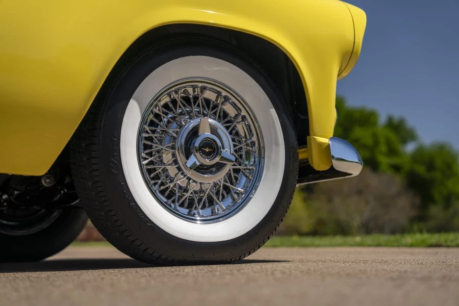 1955 Ford Thunderbird 1st Gen - Image 25 of 31