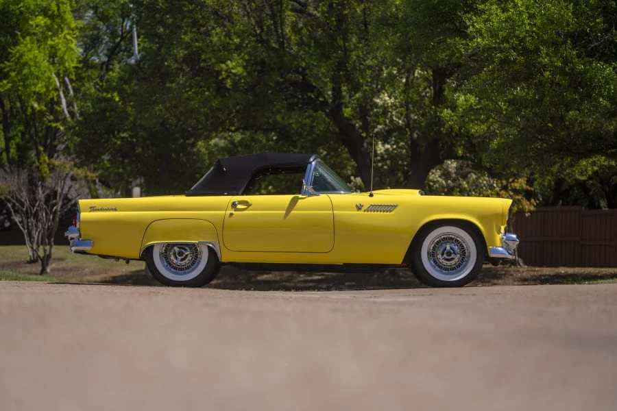 1955 Ford Thunderbird 1st Gen - Image 28 of 31
