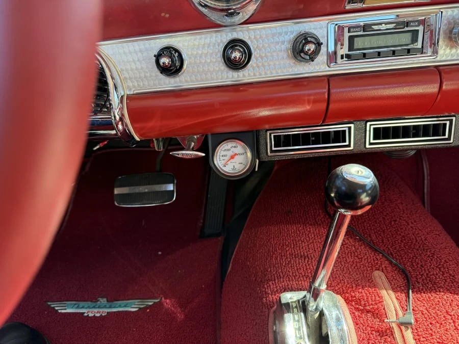1955 Ford Thunderbird 1st Gen - Image 21 of 31