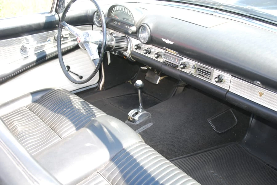 1955 Ford Thunderbird 1st Gen - Image 16 of 17